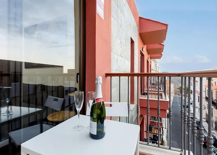 Apartament Carolina 8 *